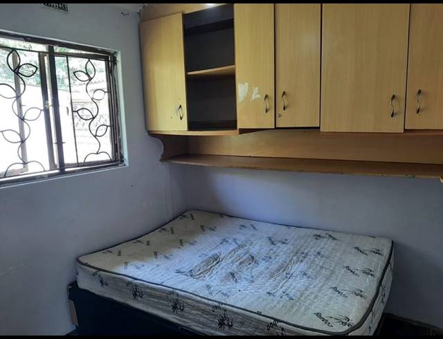 2 BEDROOM PROPERTY TO RENT IN UMLAZI W